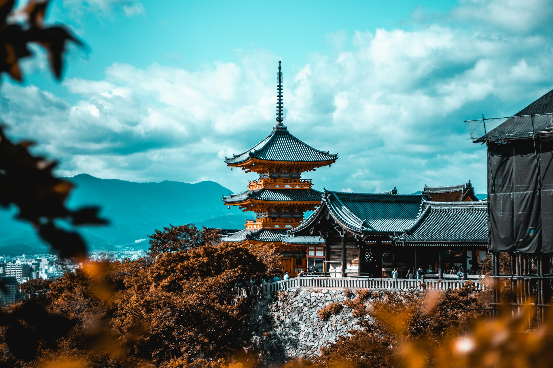 A CULTURAL AND SCENIC EXTRAVAGANZA IN JAPAN