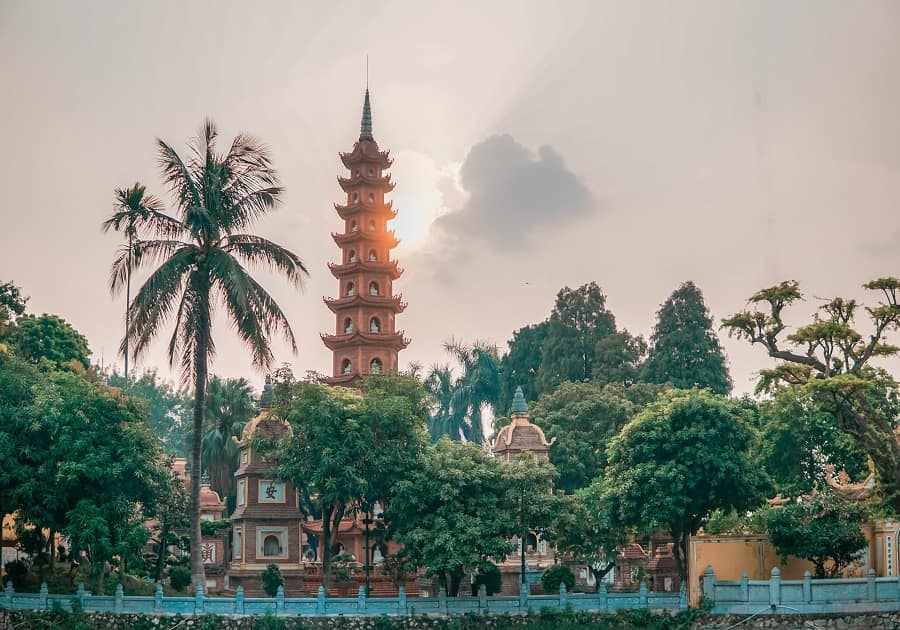 RELAX IN VIETNAM’S CENTRAL COAST