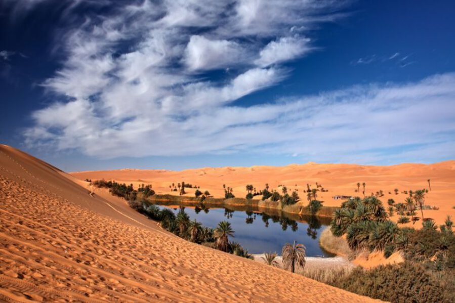A Perfect Time To Embrace The Sahara-like Desert Beauty
