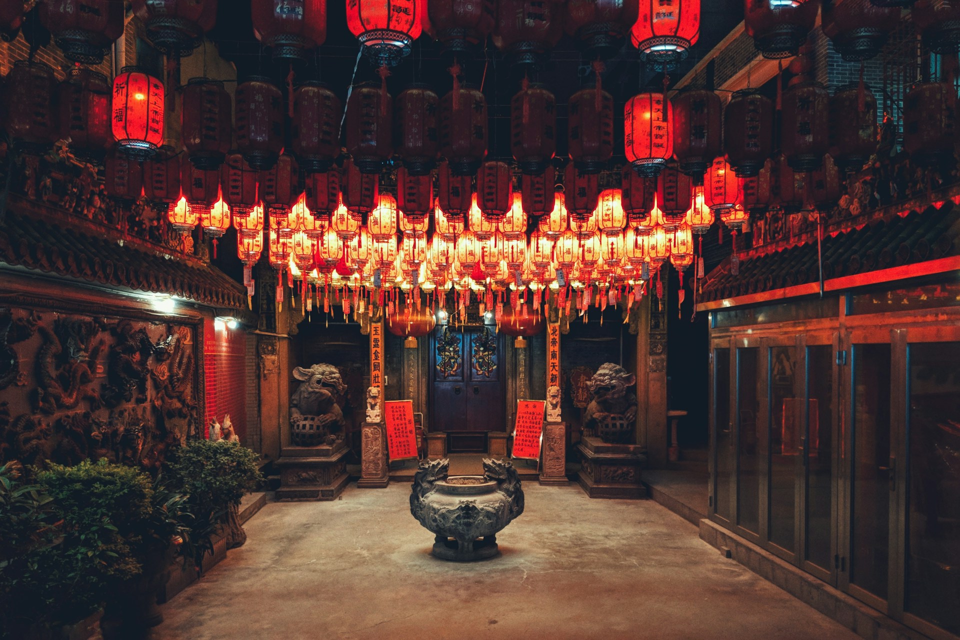 Lunar New Year’s Vibrant Revelry