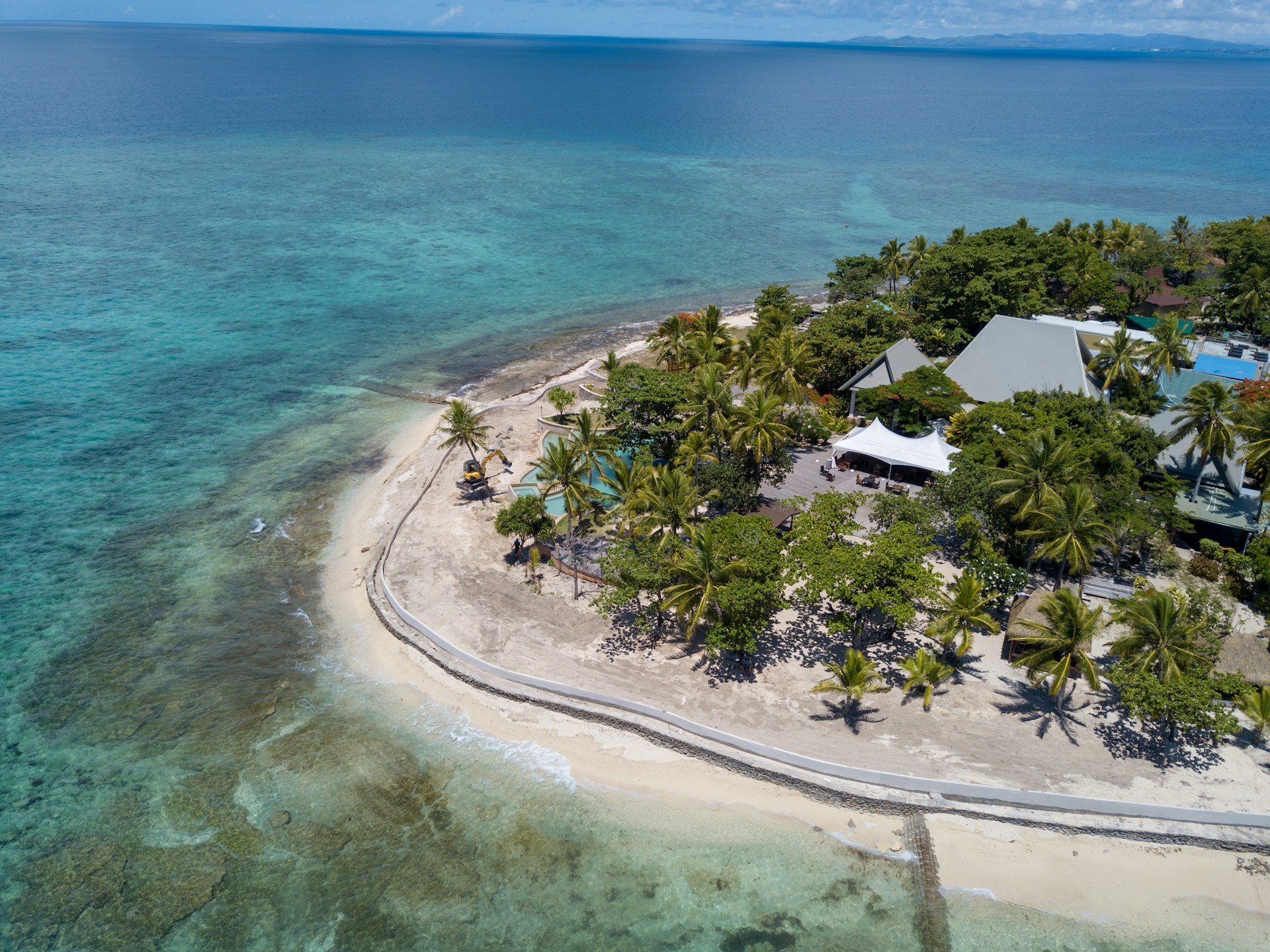 Dry Season’s Tropical Paradise