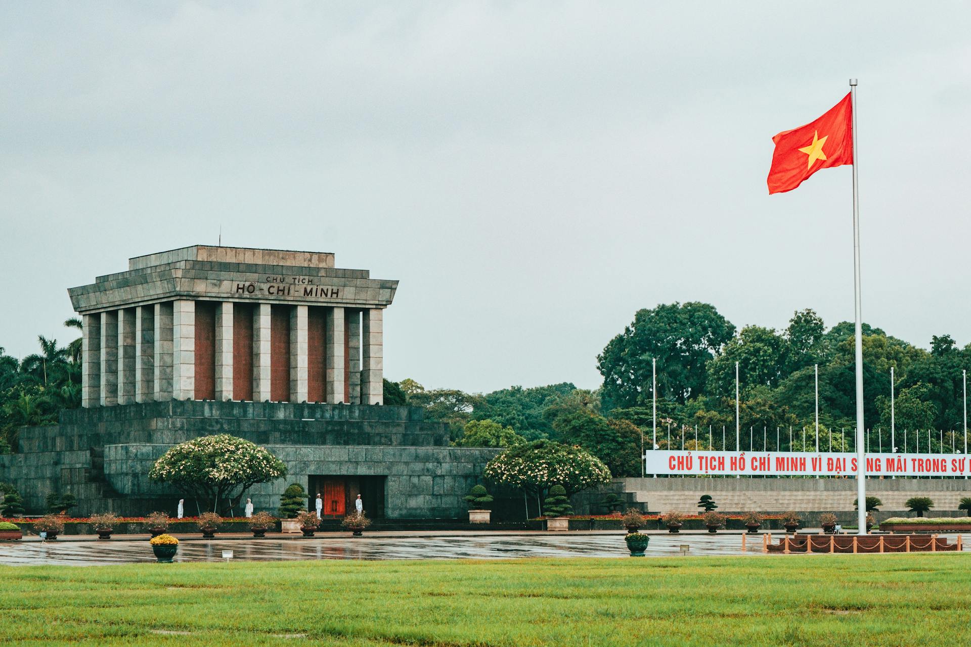 Ho Chi Minh Mausoleum