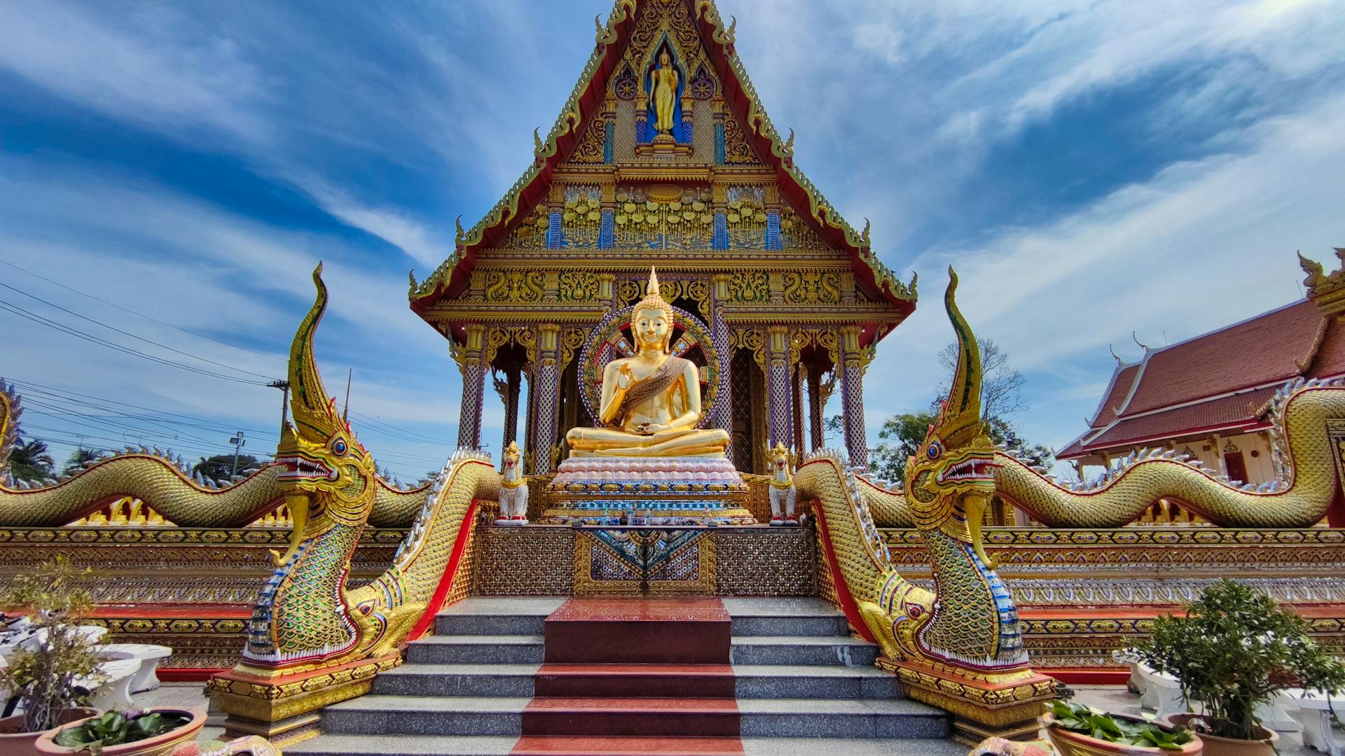 Wat Phra Yai (Big Buddha Hill)
