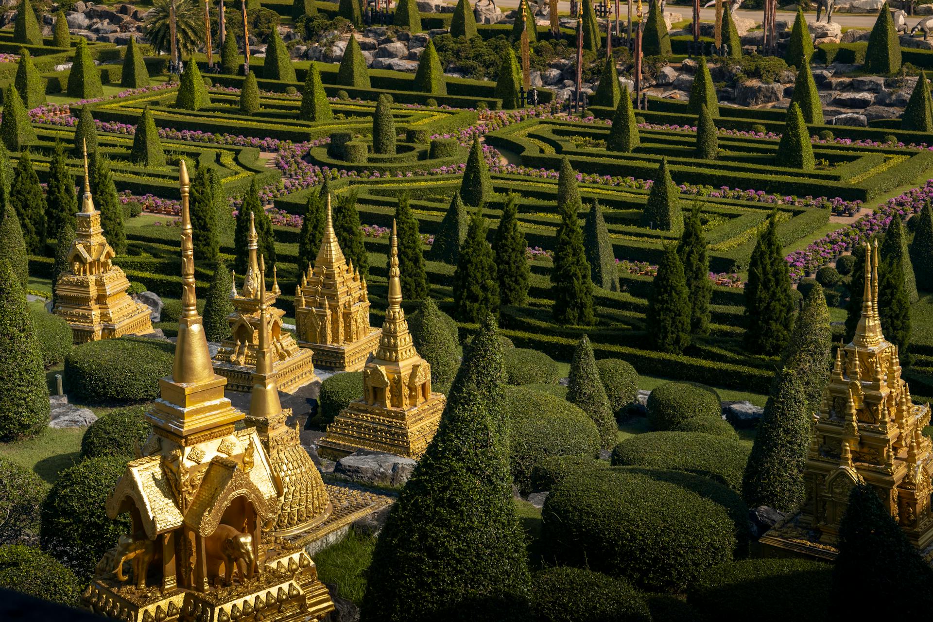 Nong Nooch Tropical Garden