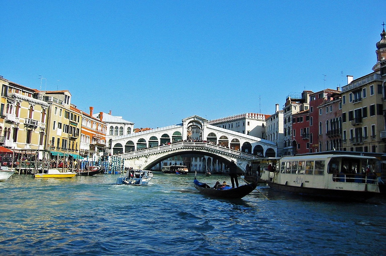 Rialto Bridge