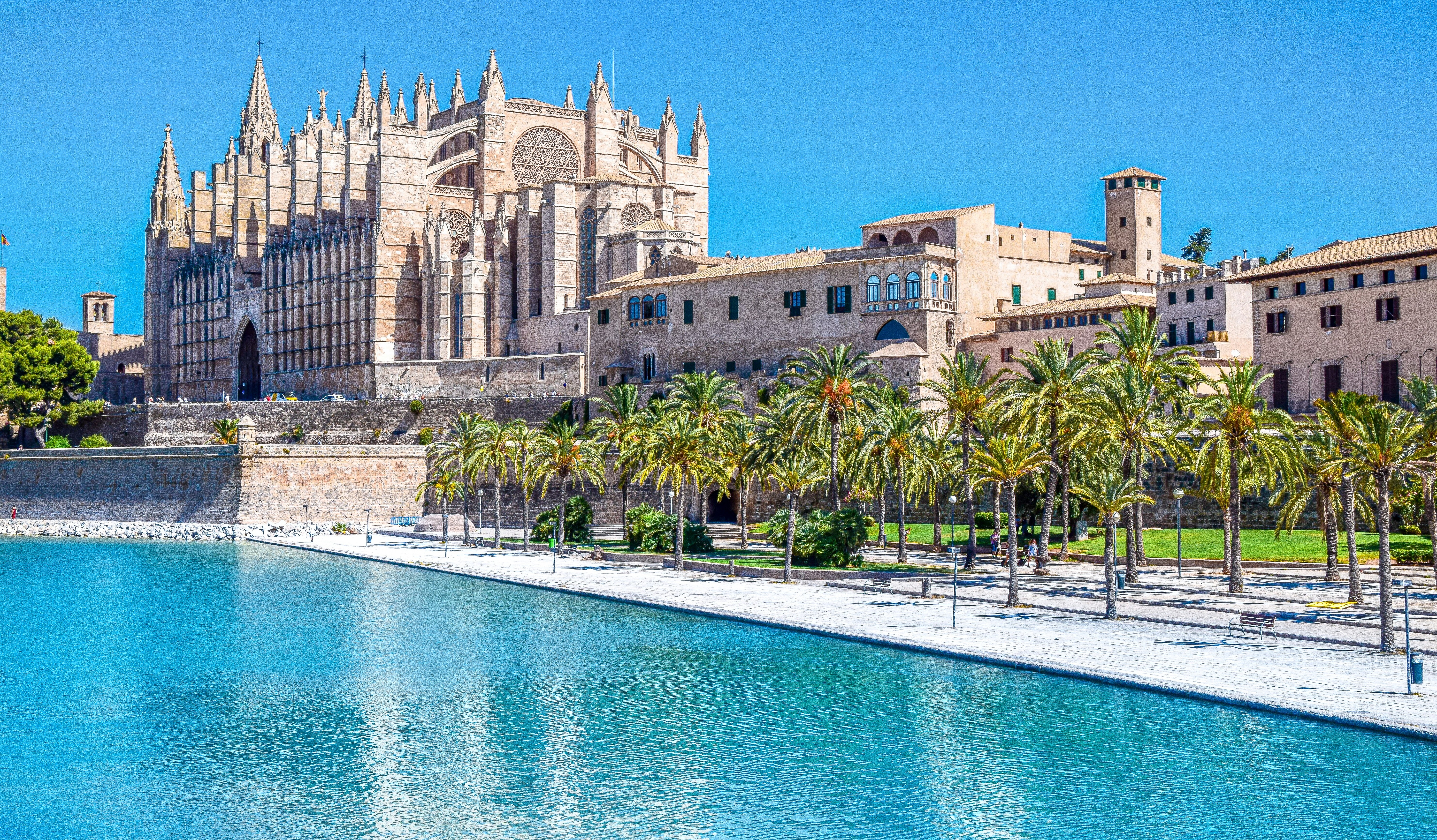 Santa Maria Cathedral (La Seu) 