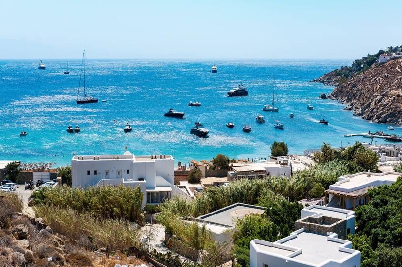 Psarou Beach
