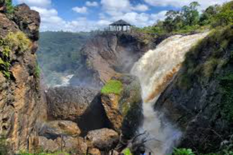 Chepkiit Falls