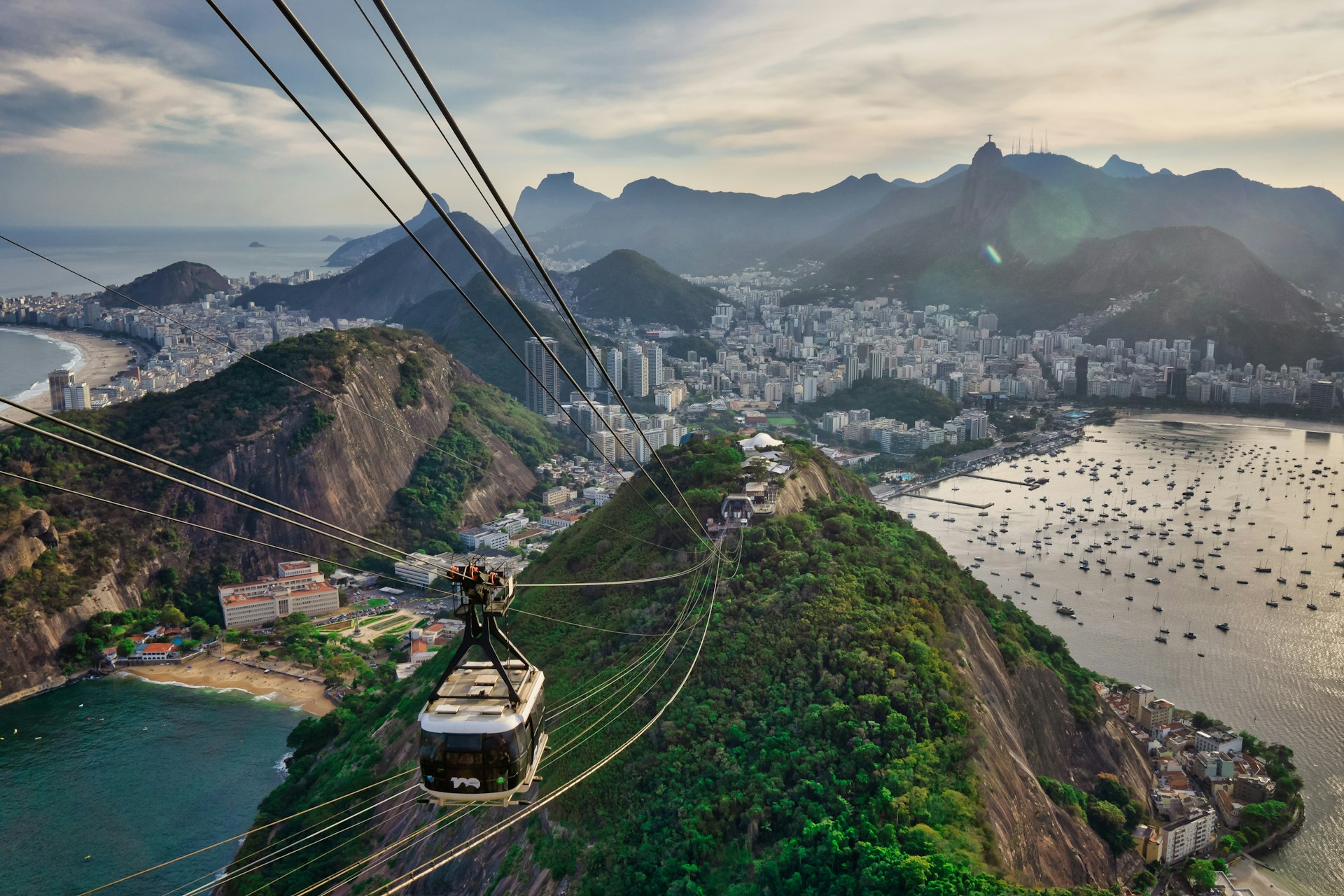 Sugarloaf Mountain (Pão de Açúcar)
