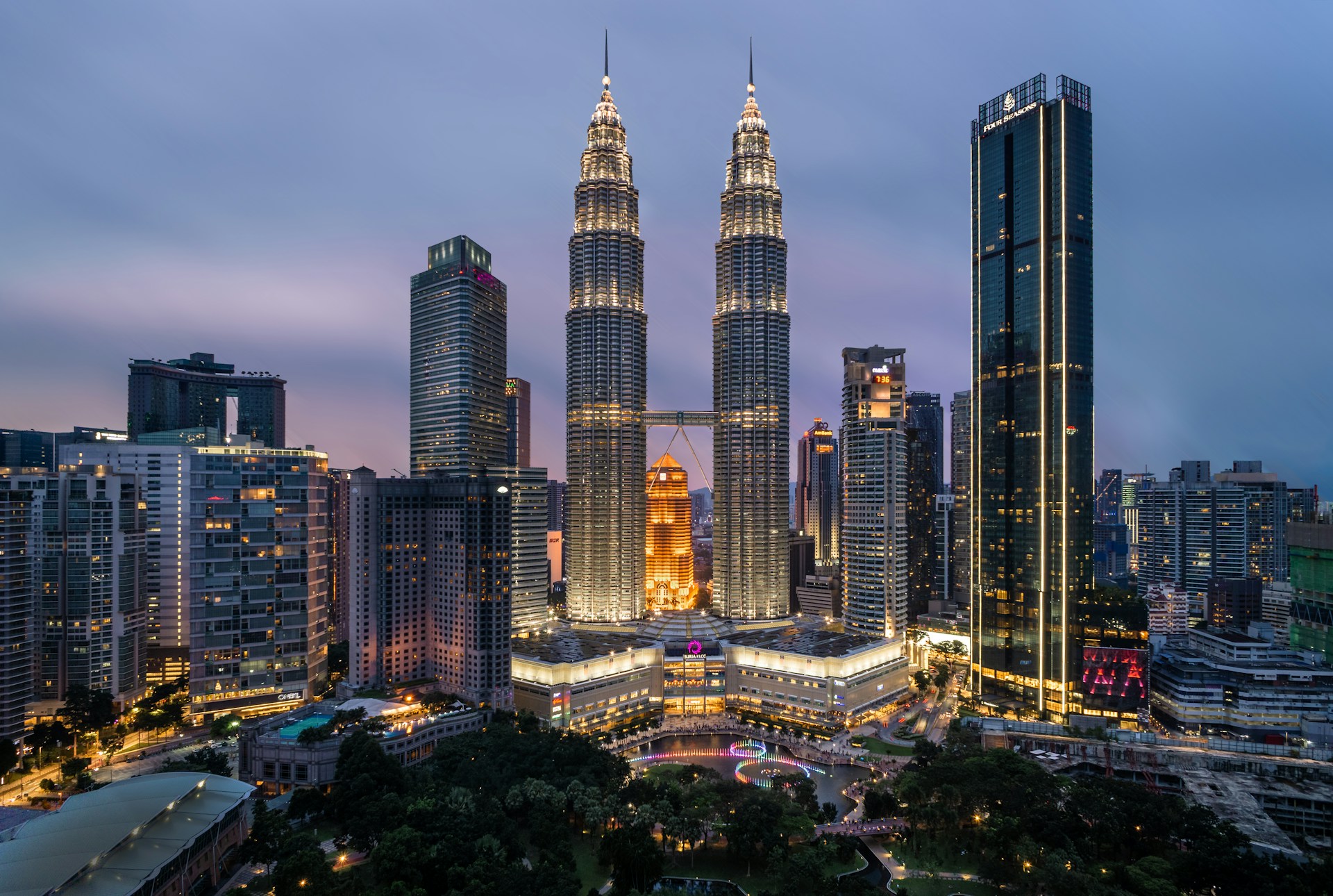 Petronas Twin Towers & KLCC Park