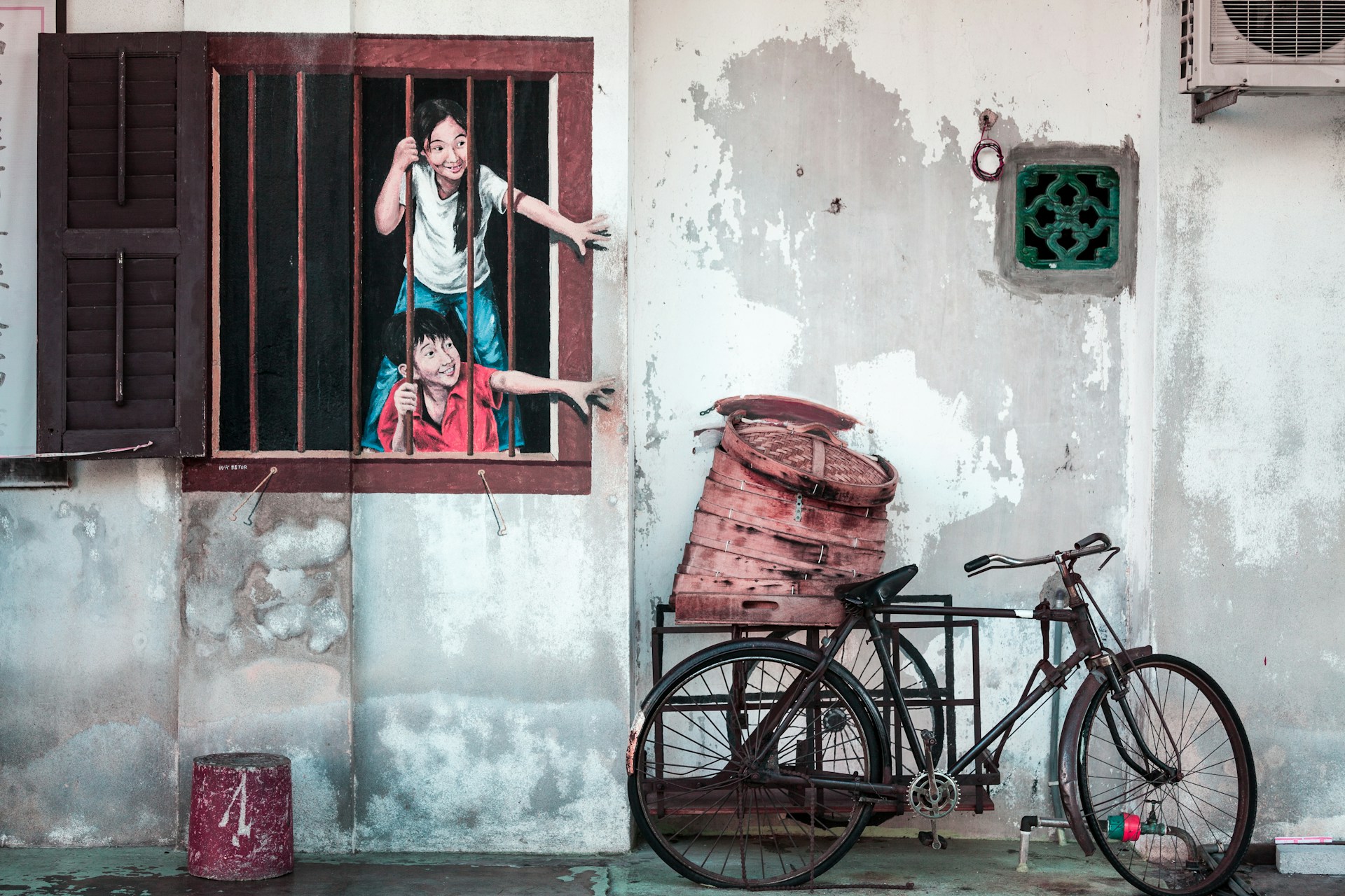 Street Art Zone (Armenian, Cannon, Love Lane)