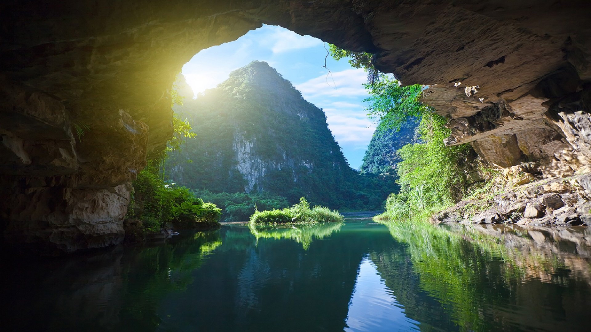 Authentic Vietnam & Cambodia