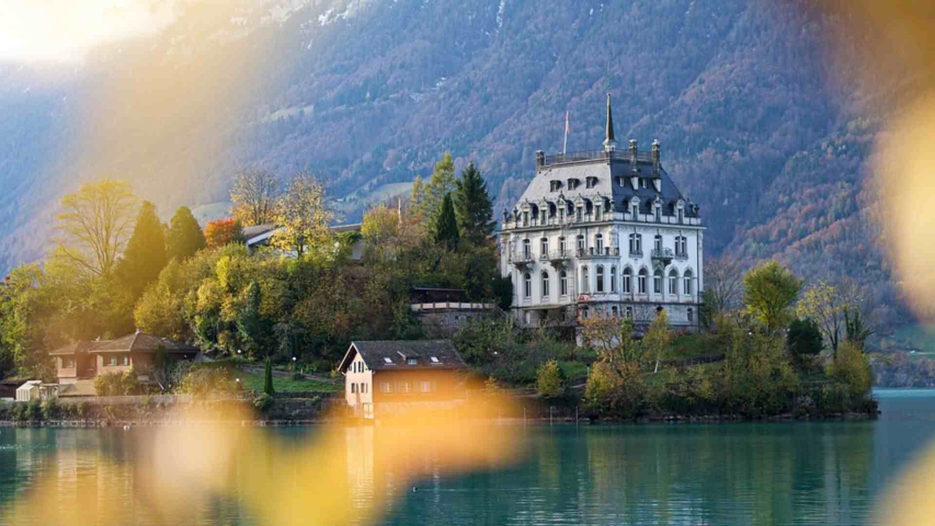 Discover Swiss