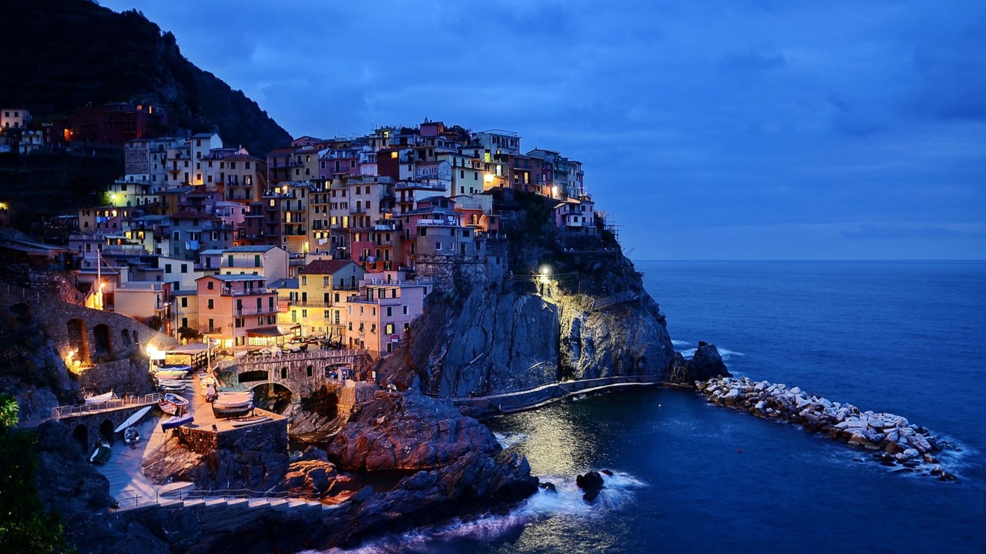 Italian Delights: From Lakes to Truffles