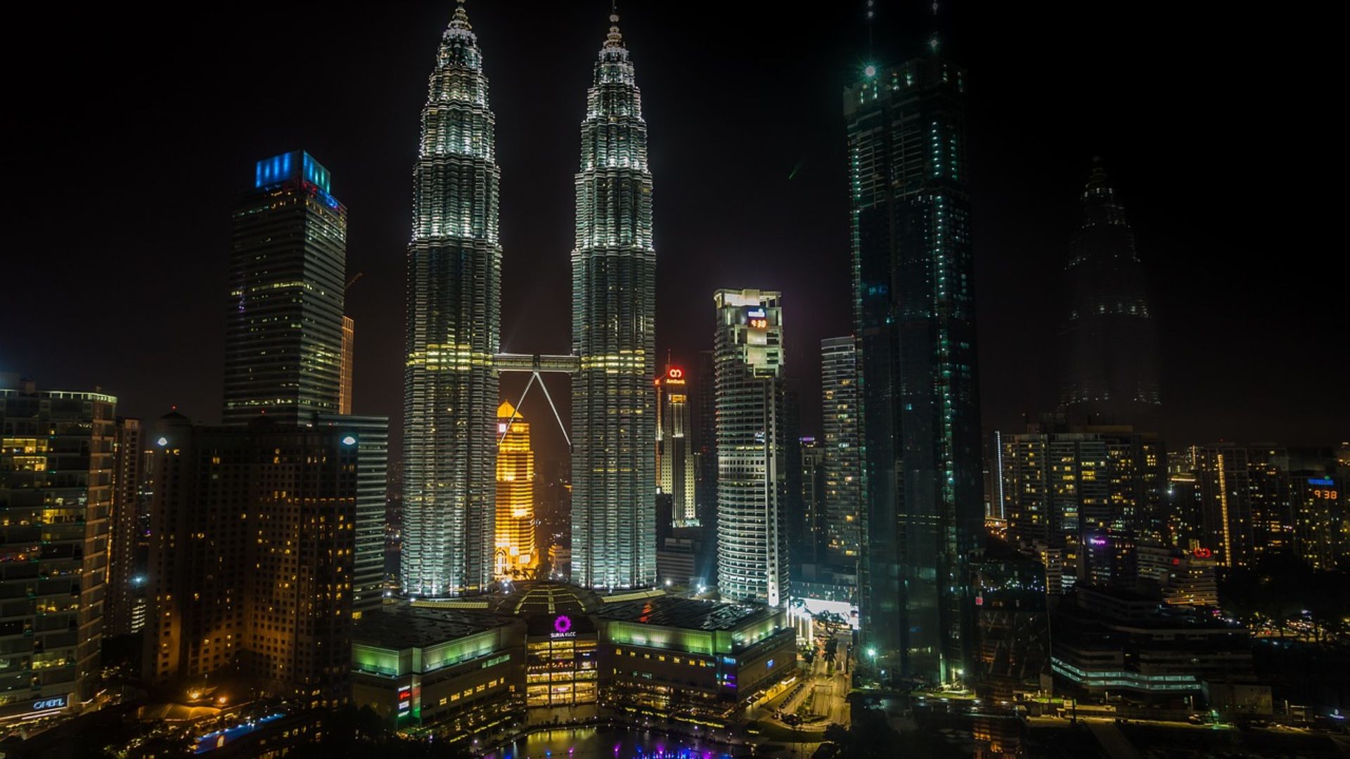 Malaysia Essential