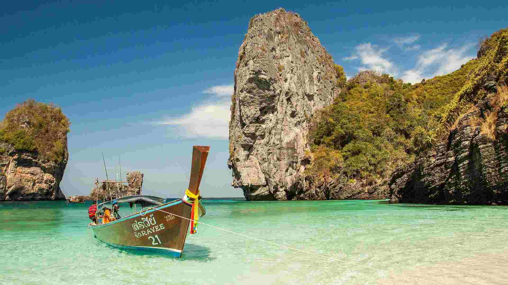 Tropical Philippines Odyssey